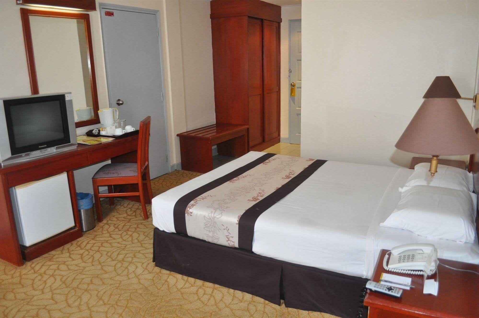 Hotel Seri Malaysia Kuantan Kültér fotó