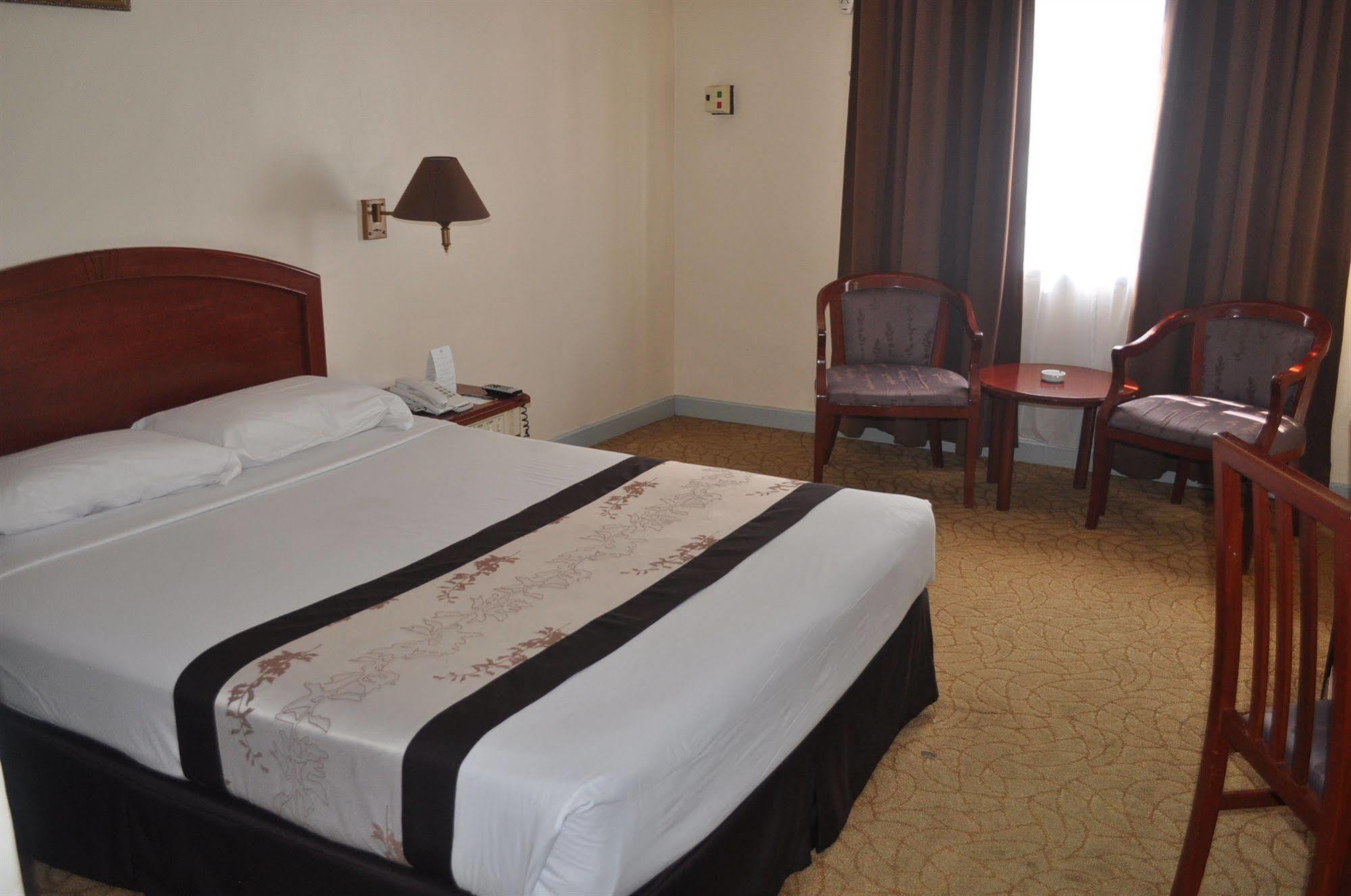 Hotel Seri Malaysia Kuantan Kültér fotó
